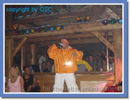 men stripper strip show_0000068.jpg